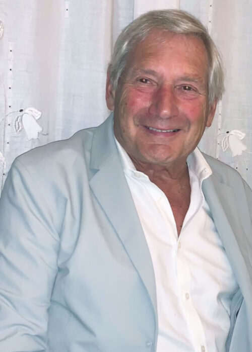 Headshot of Warren Longer